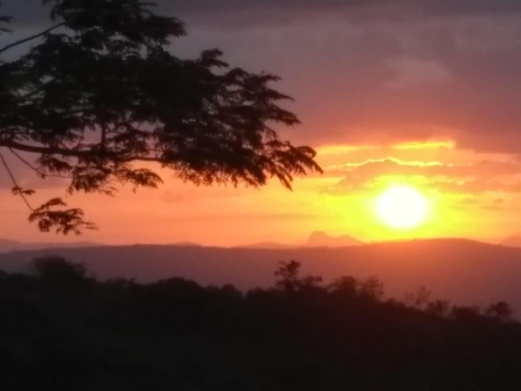 Flat Em Serra Negra - Bezerros Eksteriør bilde